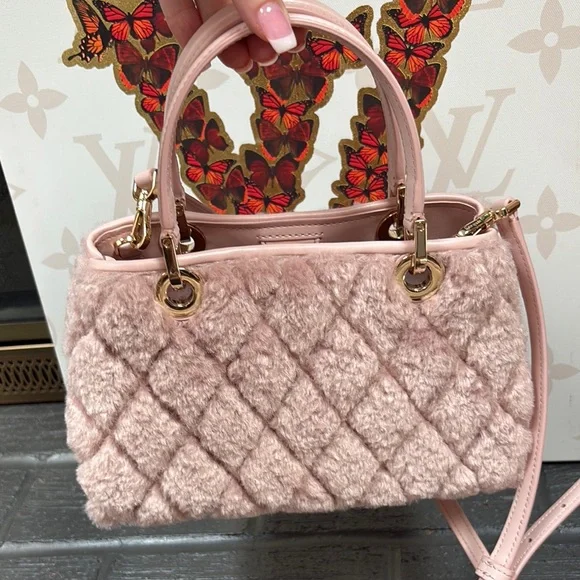 Kate Spade Carey Faux Fur Quilted Bag - Picture 7 of 12